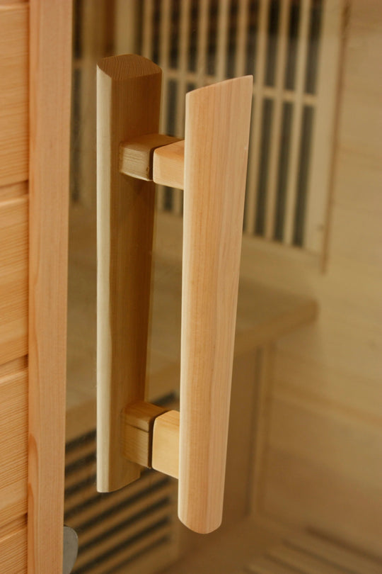 Maxxus Chaumont 4 Person Near Zero EMF FAR Infrared Sauna – Canadian Red Cedar (MX-K406-01-ZF CED)